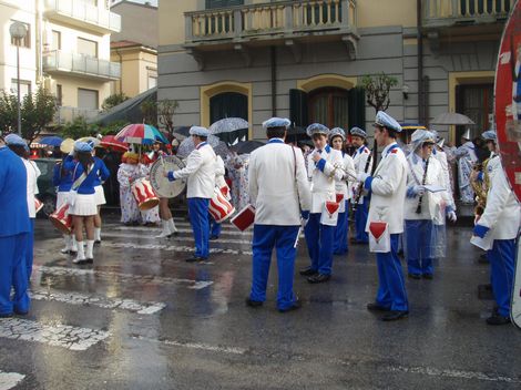 Ingrandisci la foto